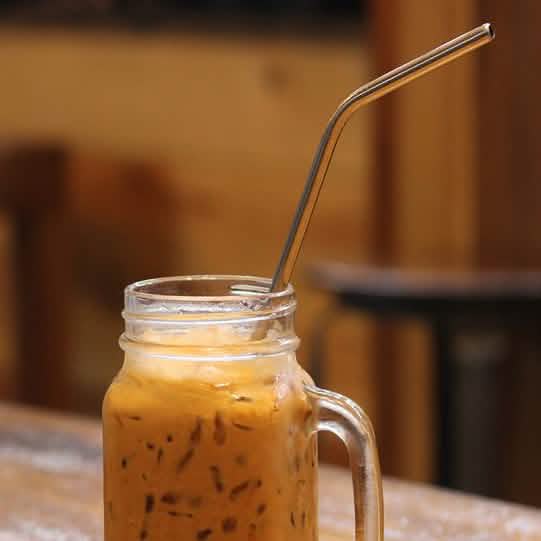 12-Pack: Reusable Stainless Steel Straw in Gold With Cleaning Brush DailySale