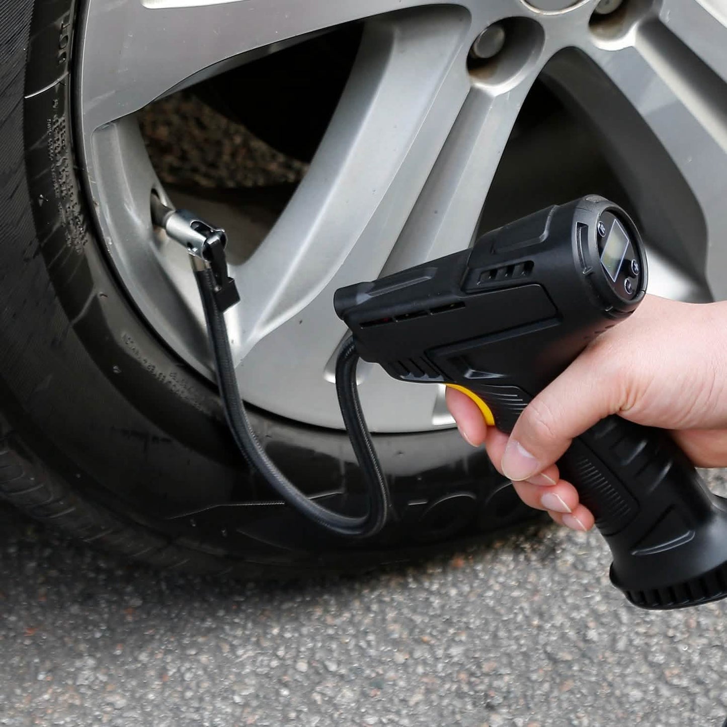12V Digital Car Tire Inflator with LED Light 150 PSI DailySale