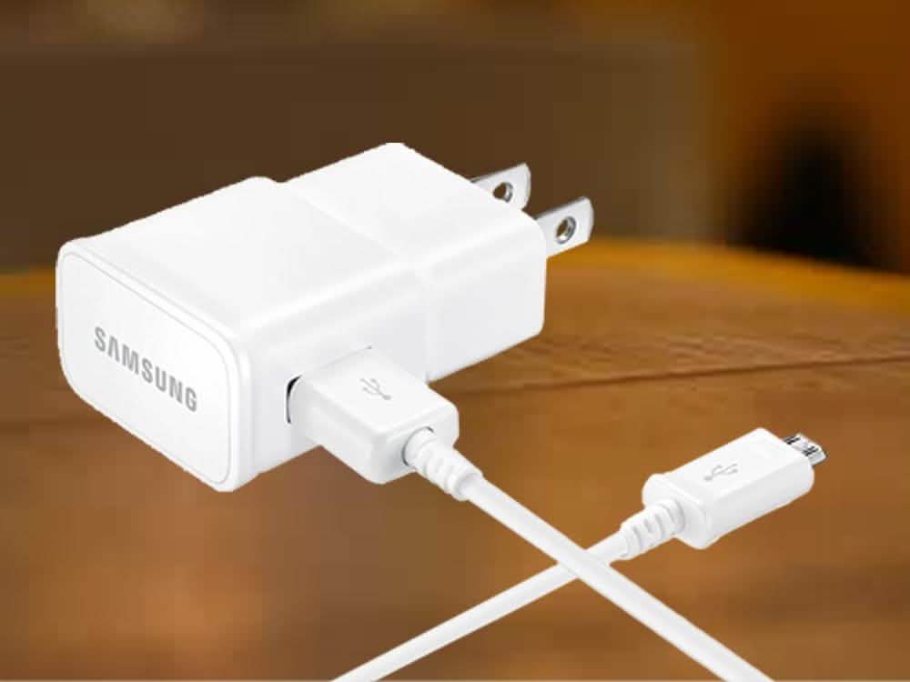 2-Pack: Samsung Adaptive Fast Charger with 4 Foot USB-C Cable DailySale