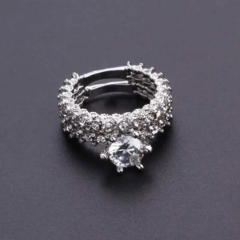 2-Piece Set: Fashionable Engagement Rings Adorned with Full Rhinestones DailySale