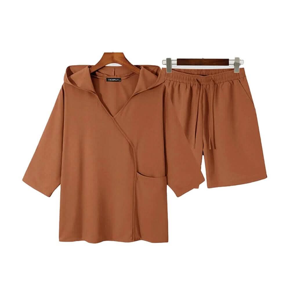 2-Piece Set: Men's Hooded Tracksuit Tennis Shirt Shorts and T Shirt Set Plain DailySale