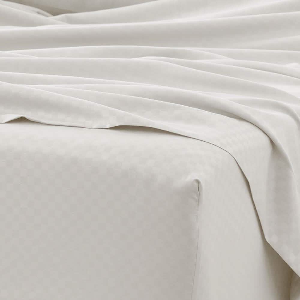 4-Piece: Checkered Embossed Sheet Set DailySale