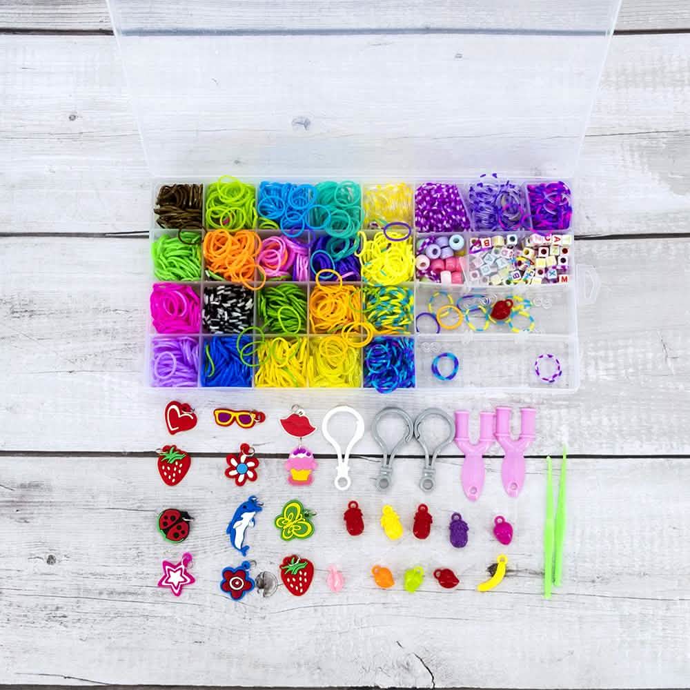 4400-Piece: Bracelet With Charm Kit DailySale