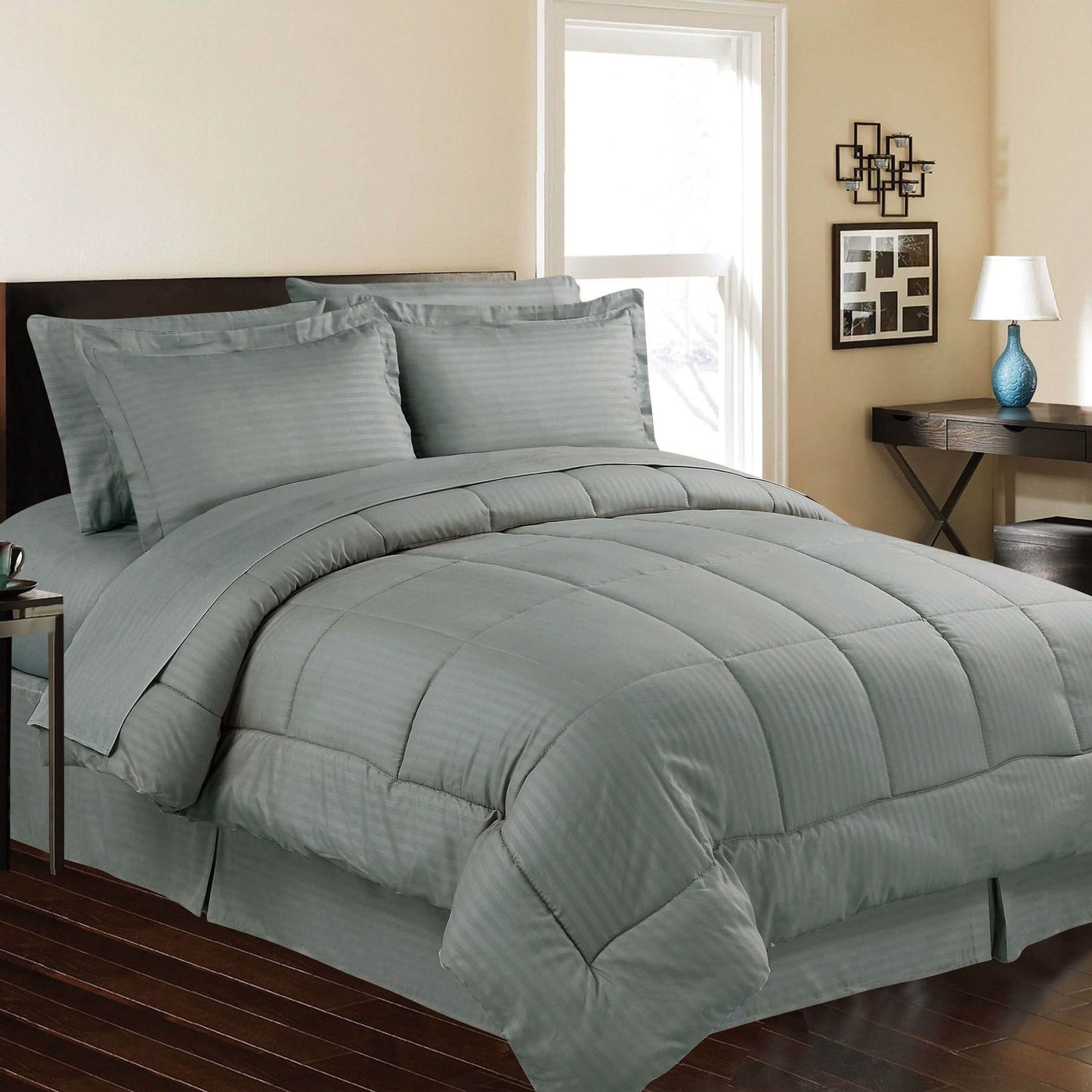 8-Piece: Embossed Bed Set DailySale
