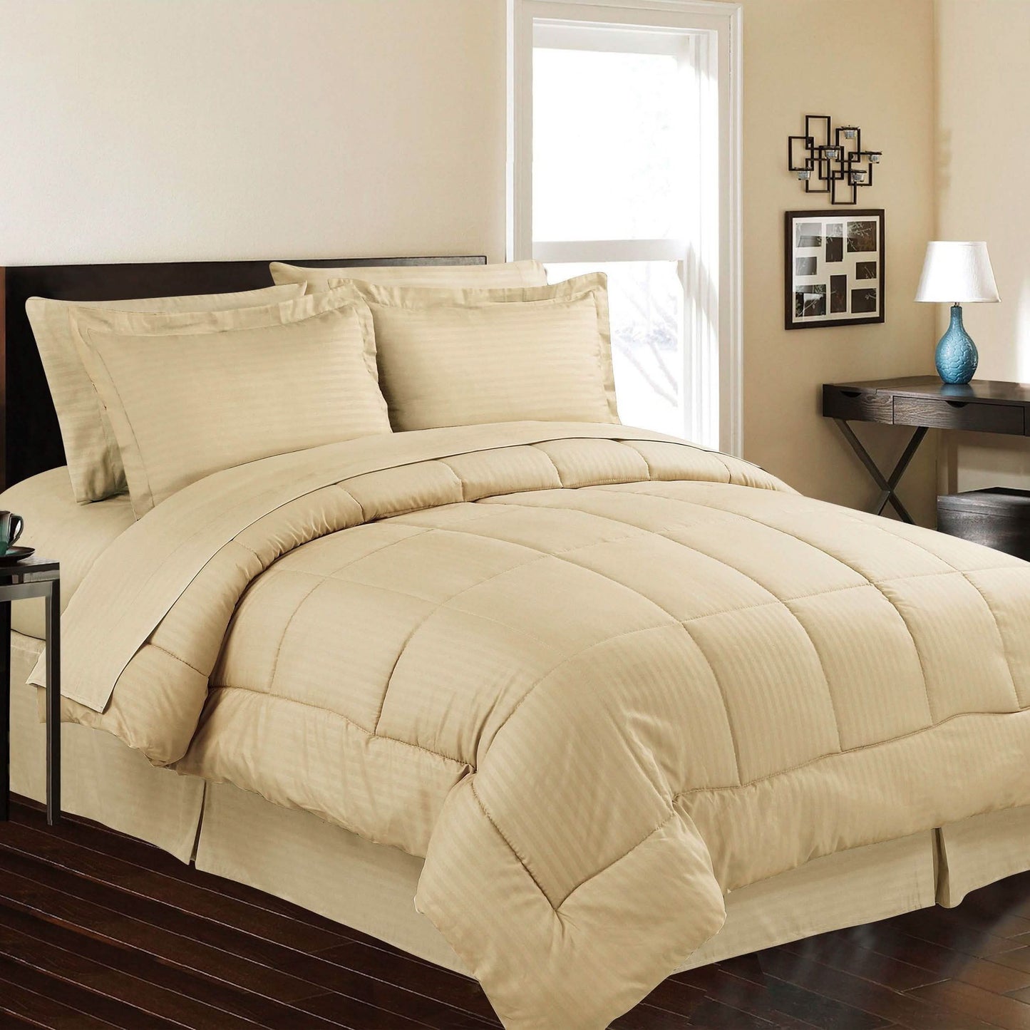 8-Piece: Embossed Bed Set DailySale
