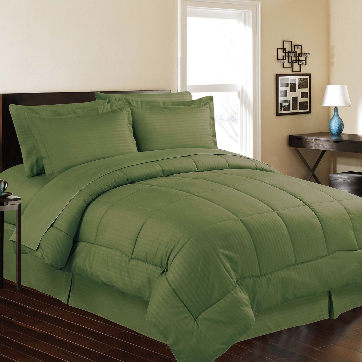 8-Piece: Embossed Bed Set DailySale