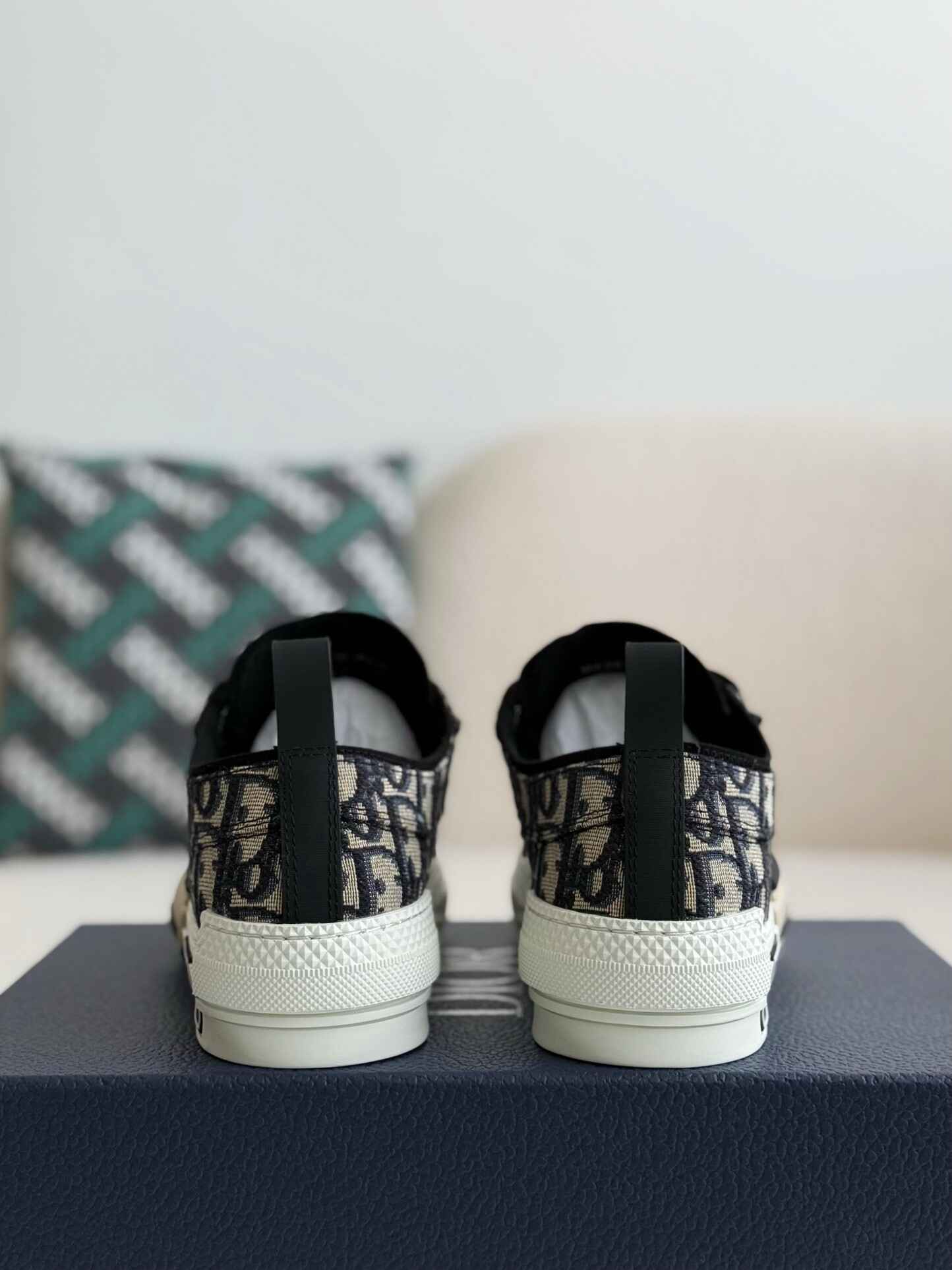 Dior B23 Low-Top Sneaker in Black Dior Oblique Jacquard CUSTOM