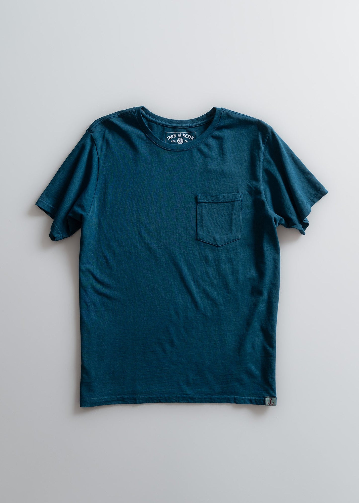 Faded Pocket Tee Iron & Resin