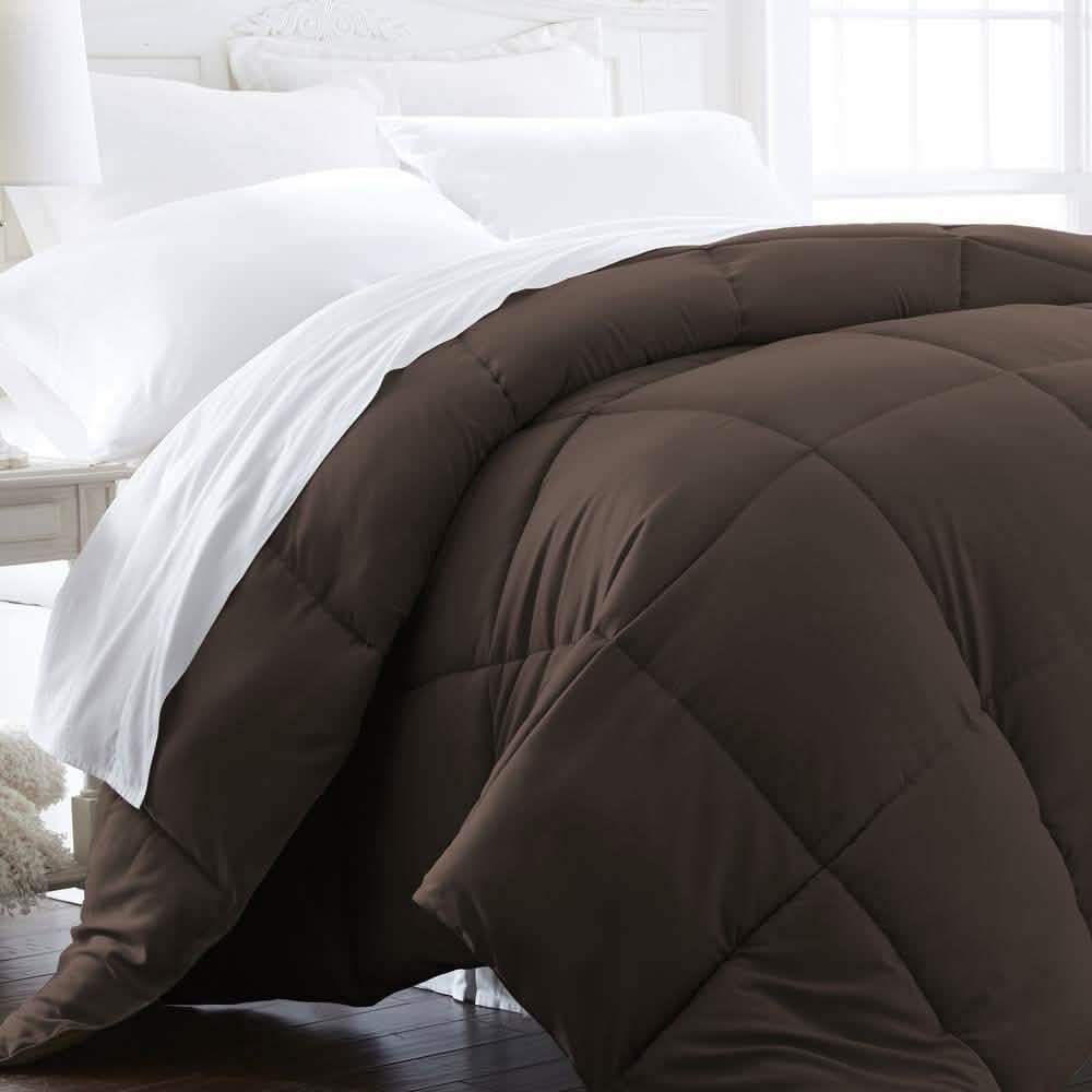 All-Season Down Alternative Hypoallergenic Comforter DailySale