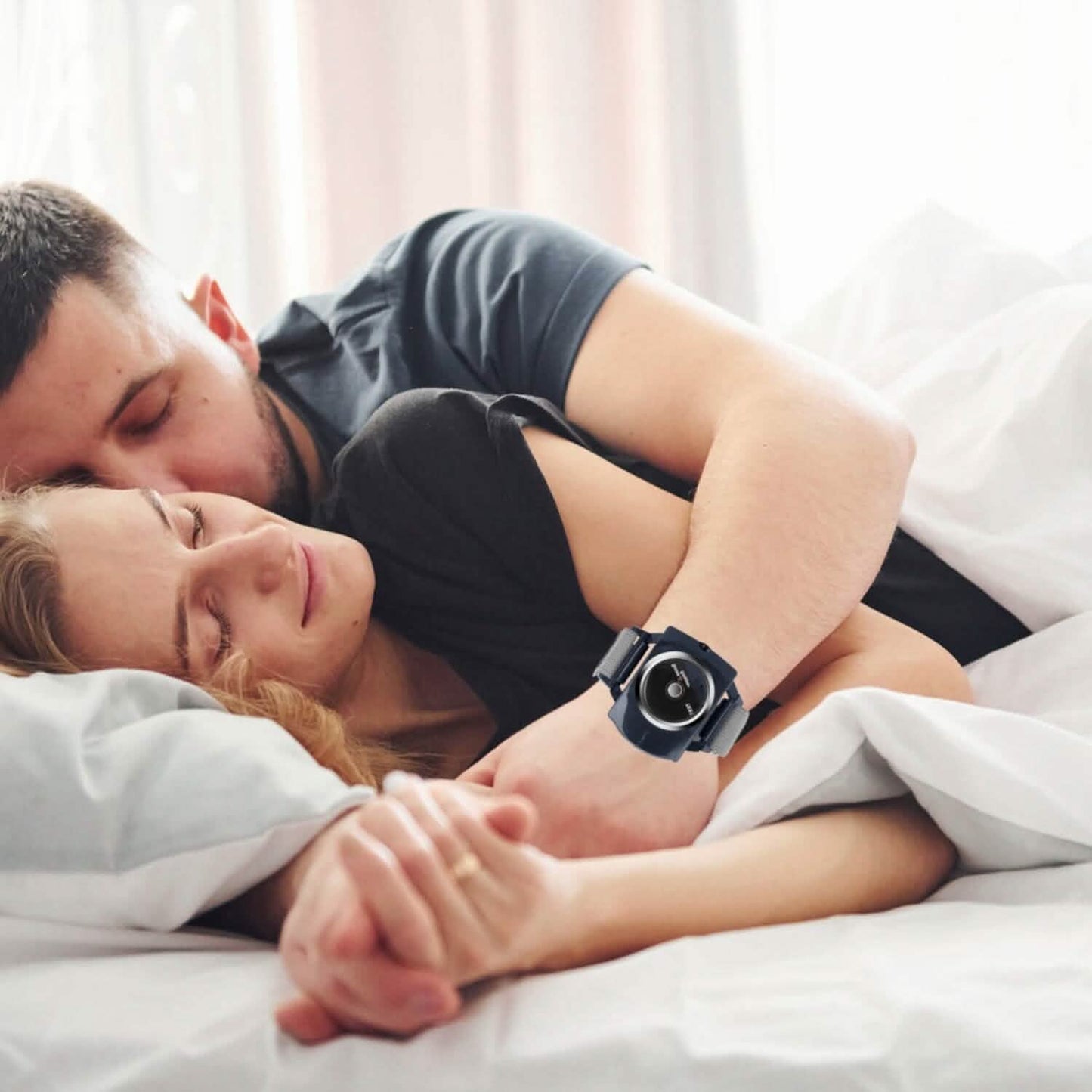 Anti-Snore Infrared Wristband with Conductive Film DailySale