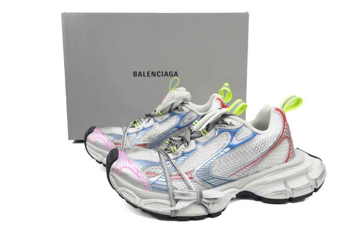 Custom BLCG Silver Sneakers W3XL5 SneakerNational