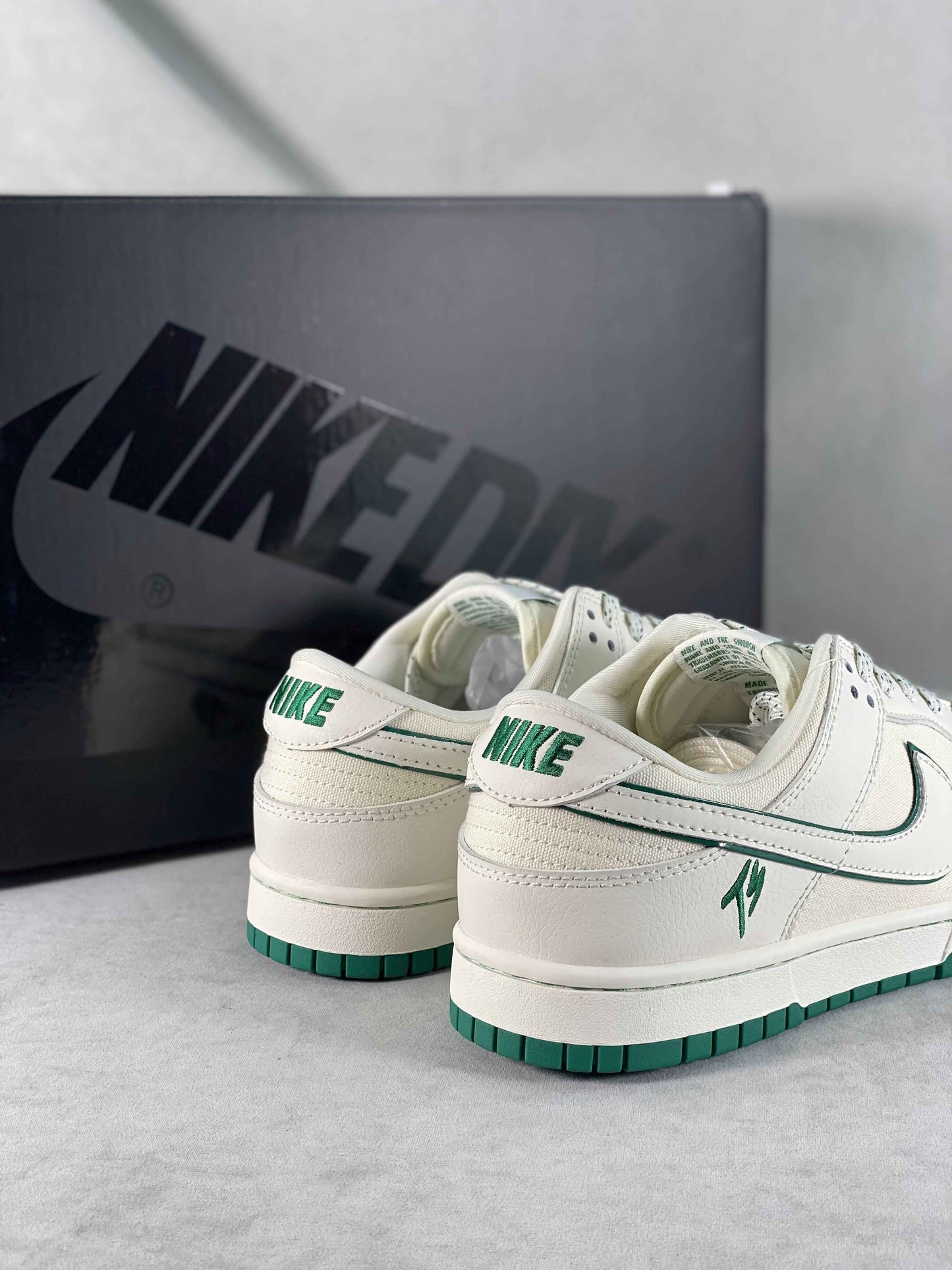 Custom Dunk SB Low x Travis Scott FC1688 109 SneakerNational