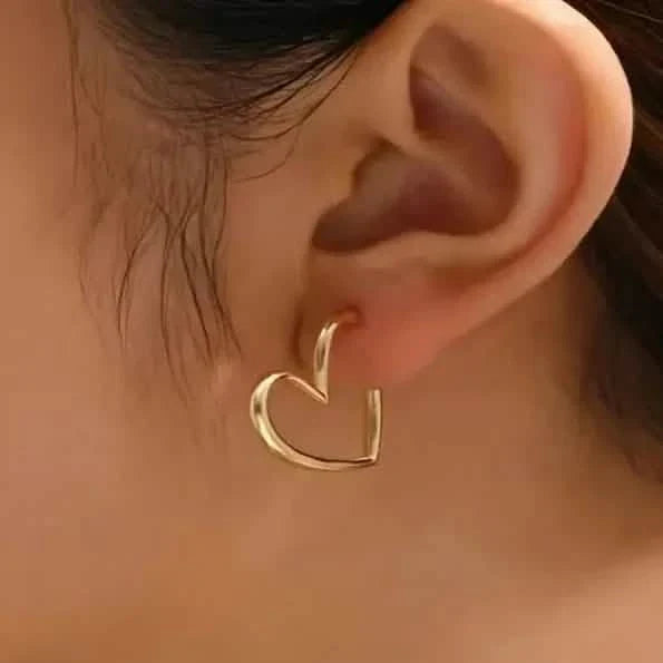 Chic Heart-Shaped Stud Earrings for Women DailySale