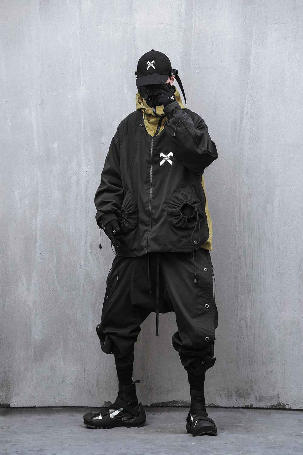 HiJ14 Black Industrial Climber Jacket