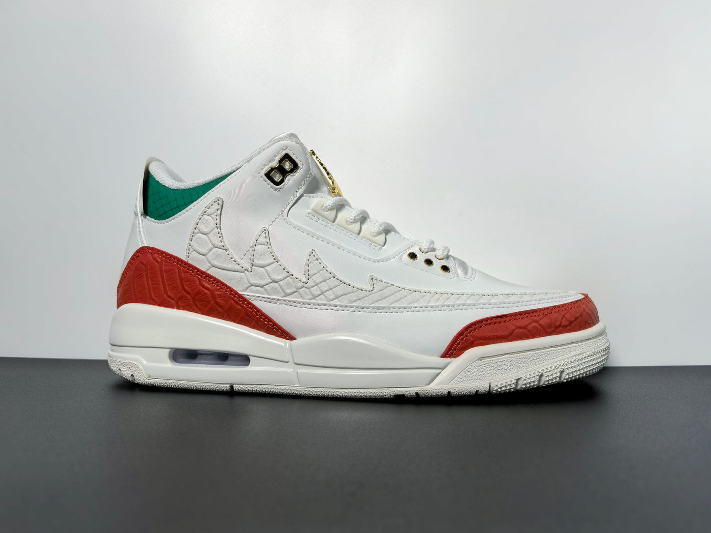 Jordan Air Jordan 3 Mexico “El Vuelo” balenciaga