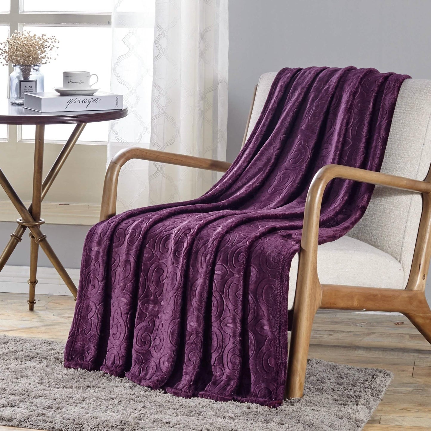 Dama Flannel Fleece Blanket DailySale