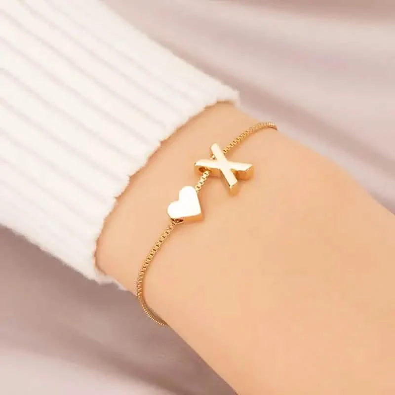 Elegant Love Heart Charm Bracelet - Delicate Minimalist Link Chain DailySale