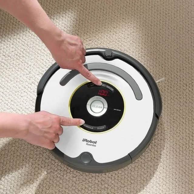 iRobot Roomba 655 Vacuum Cleaning Robot (Refurbished) DailySale