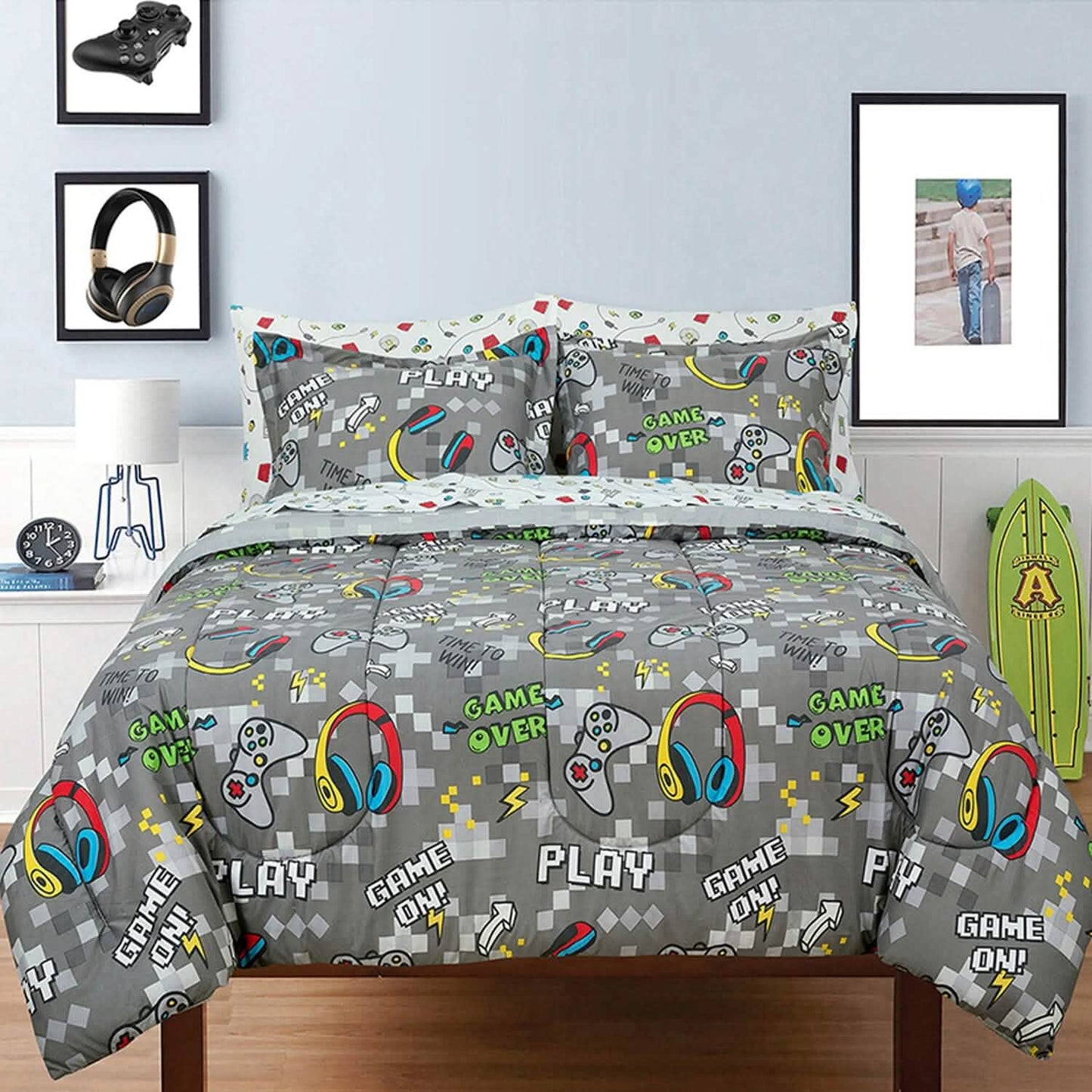 Kidz Mix Game On Glow-in-the-Dark Bed in a Bag DailySale