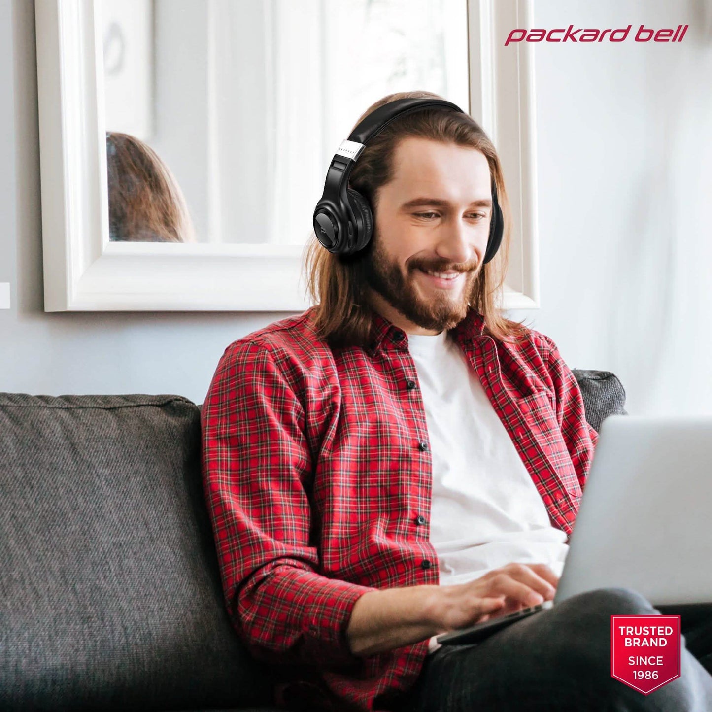 Packard Bell Dynamic Audio Wireless Headphones - Rechargeable HD Headset DailySale