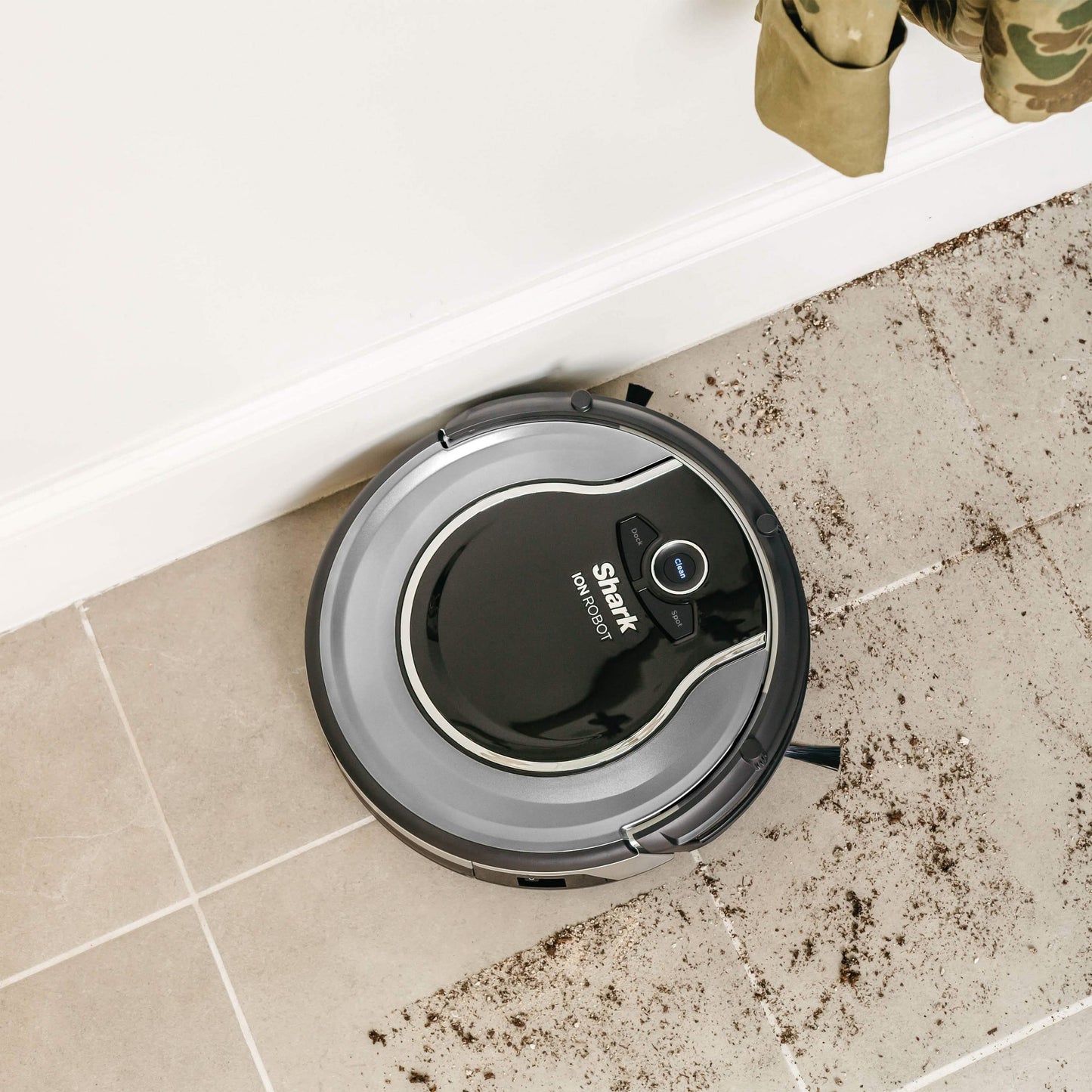 Shark ION RV700 Robot Vacuum with Easy Scheduling Remote (Refurbished) DailySale