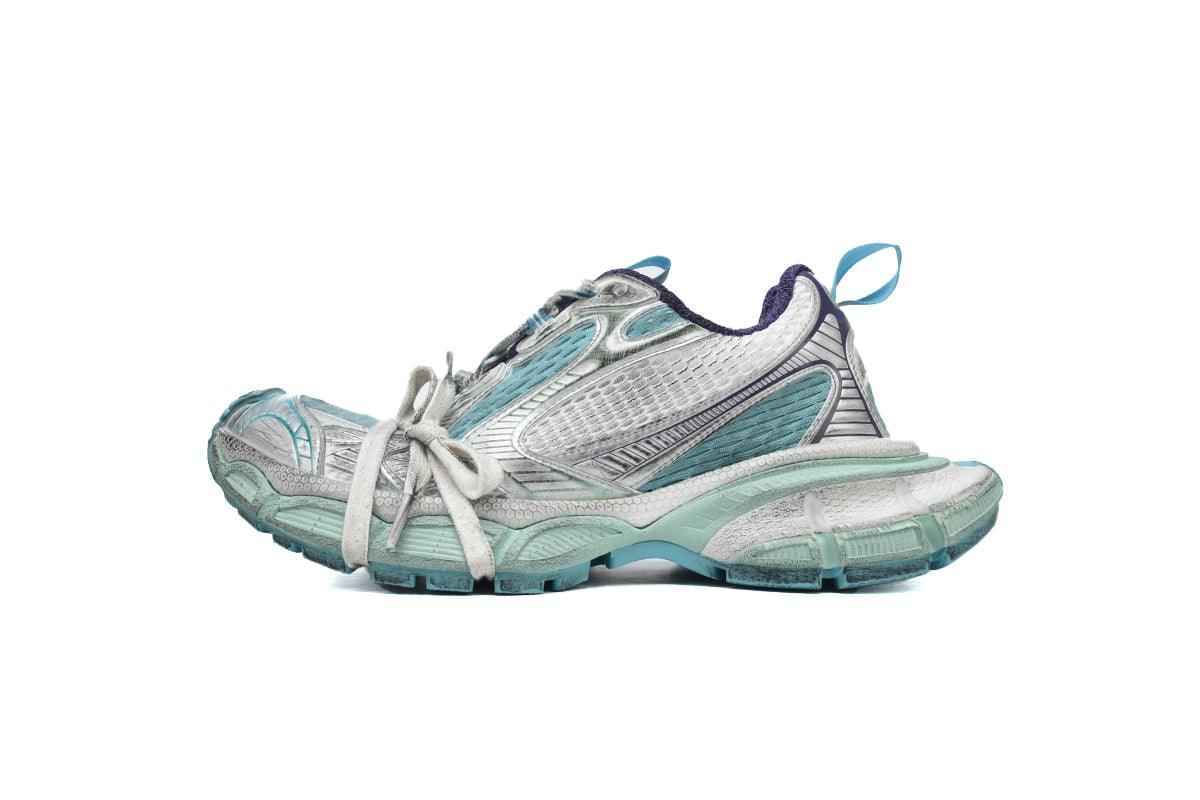 Custom BLCG Tiffany Blue Sneaker W3XL5 SneakerNational