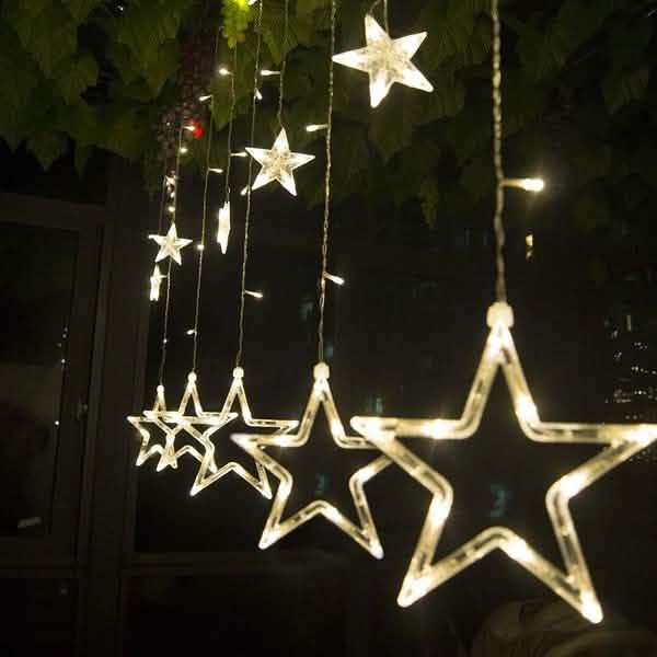 12 Stars 138 LED Curtain String Lights DailySale