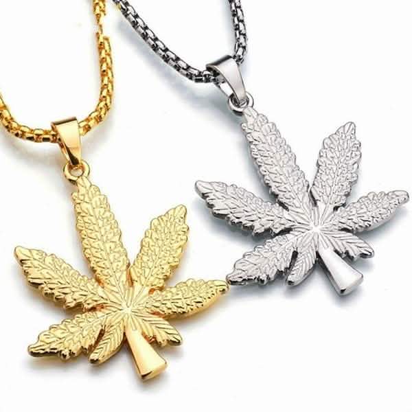 18K Gold Plated Pot Pendant Necklace Snake Chain DailySale