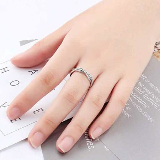 18K White Gold Braided Eternity Band DailySale