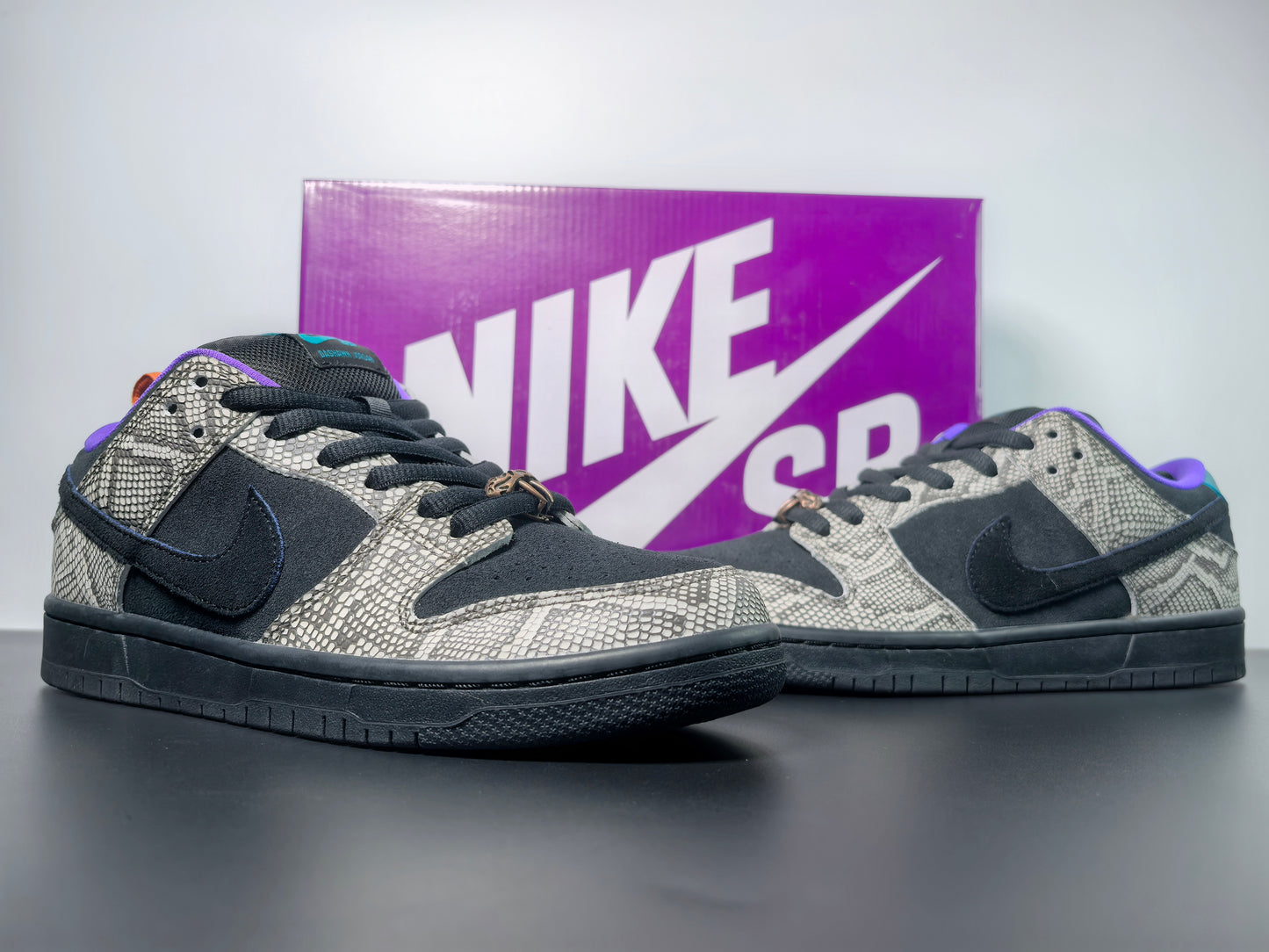 Nike × Dashawn Jordan Dunk SB DUNK LOW CUSTOM