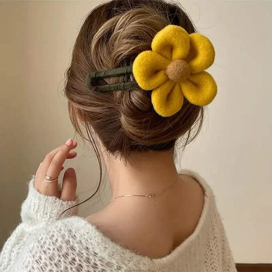2-Pack: Gorgeous Plush Flower Hairpin DailySale