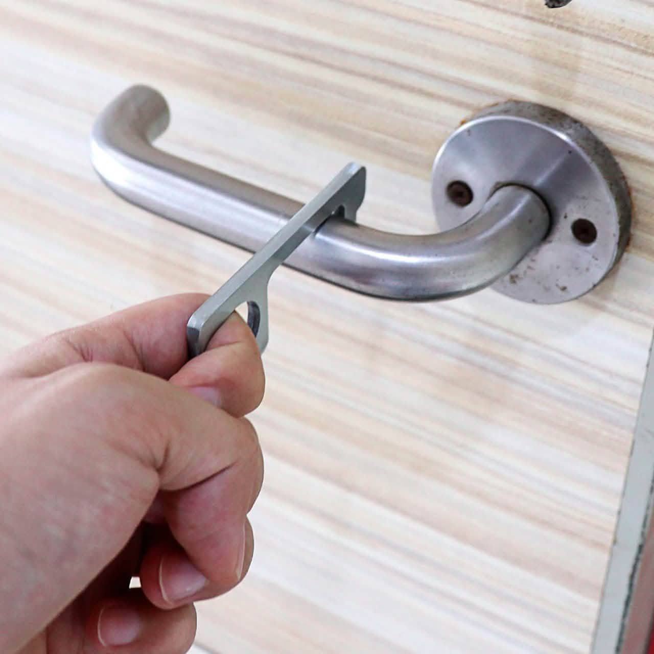2-Pack: Portable Press Elevator Tool and Door Handle Key DailySale