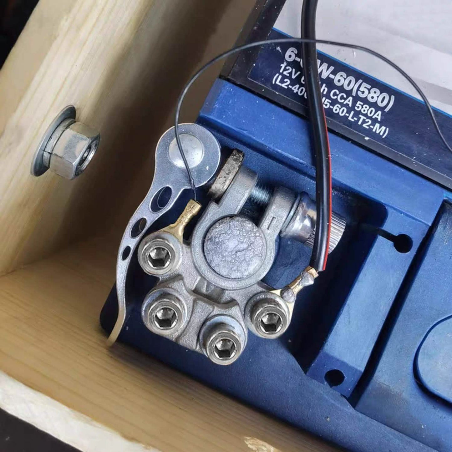 2-Piece: Battery Terminal Connector Quick Release Disconnect Car Battery DailySale