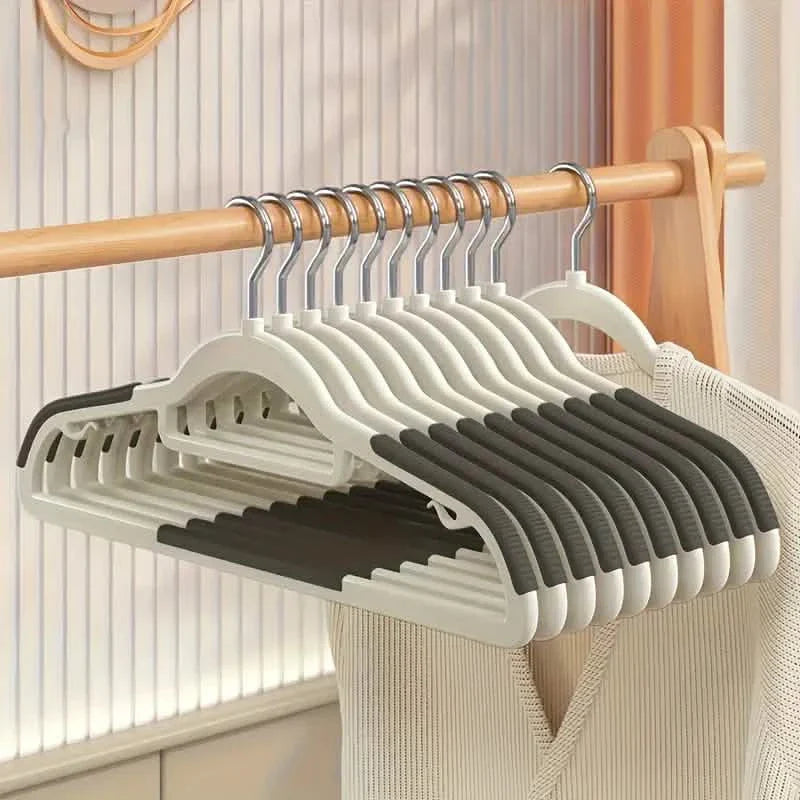 20-Pieces: Slip Traceless Clothes Racks, Sturdy Heavy Duty Coat Durable Hangers DailySale