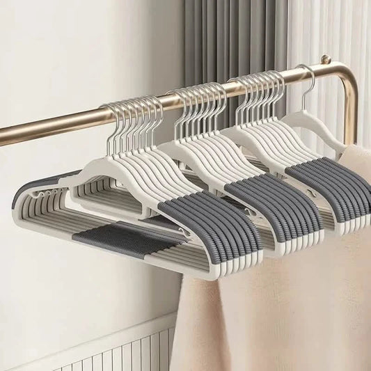20-Pieces: Slip Traceless Clothes Racks, Sturdy Heavy Duty Coat Durable Hangers DailySale