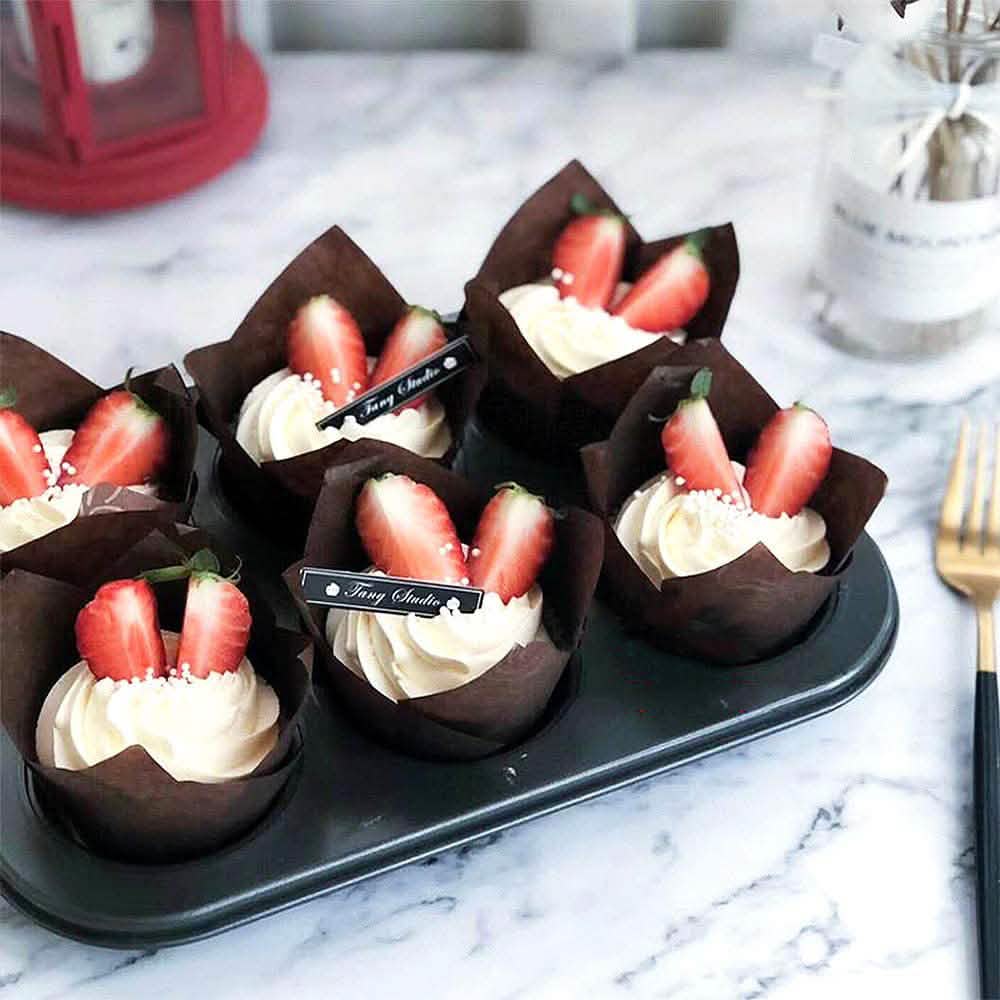 200-Piece:Tulip Cupcake Baking Cups DailySale