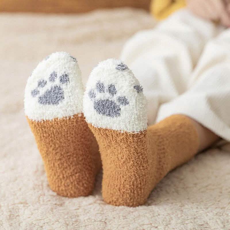 3-Pack: Autumn and Winter Cat Claws Socks DailySale