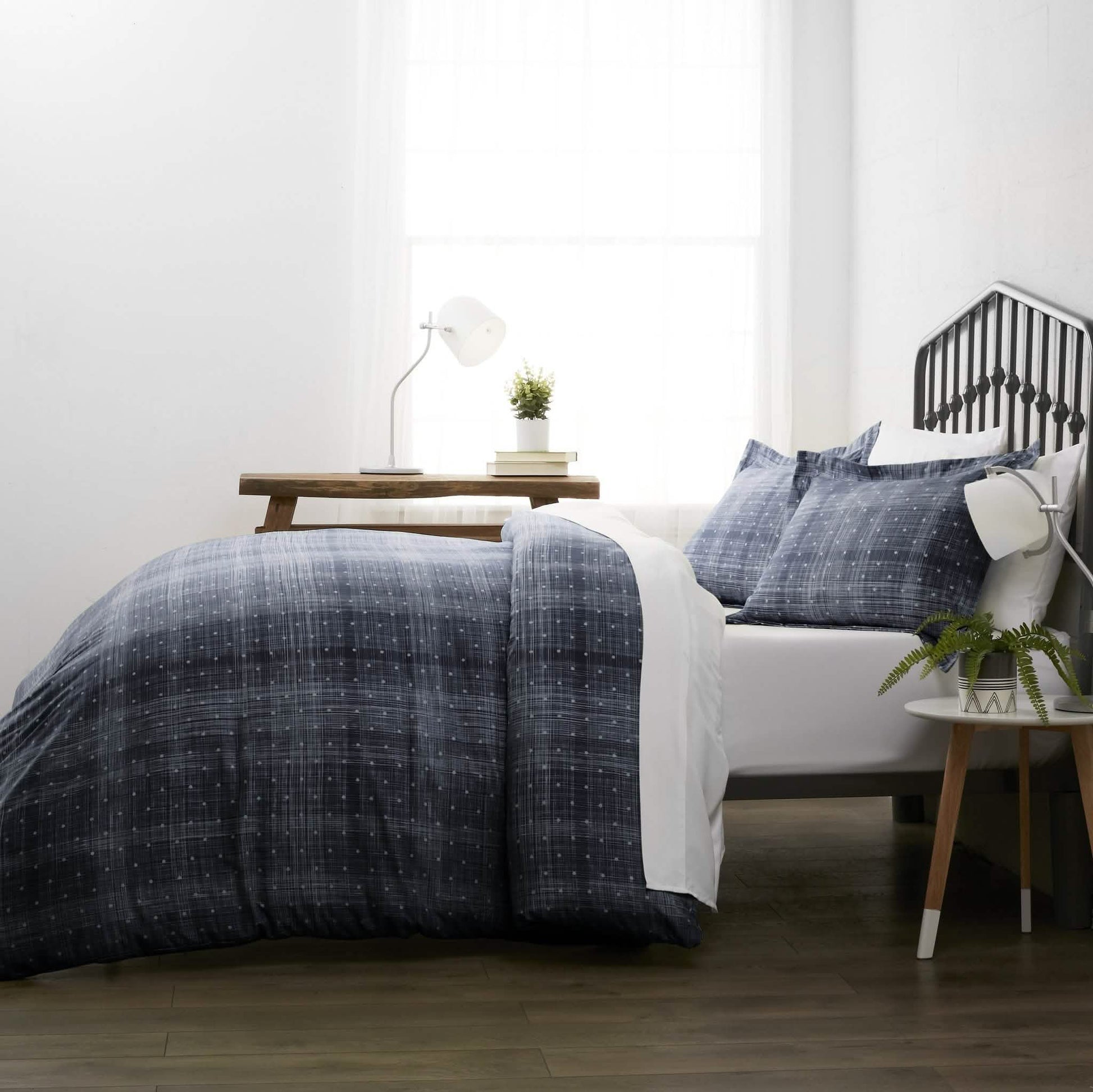 3-Piece Set: Polkadot Patterned Duvet Cover DailySale
