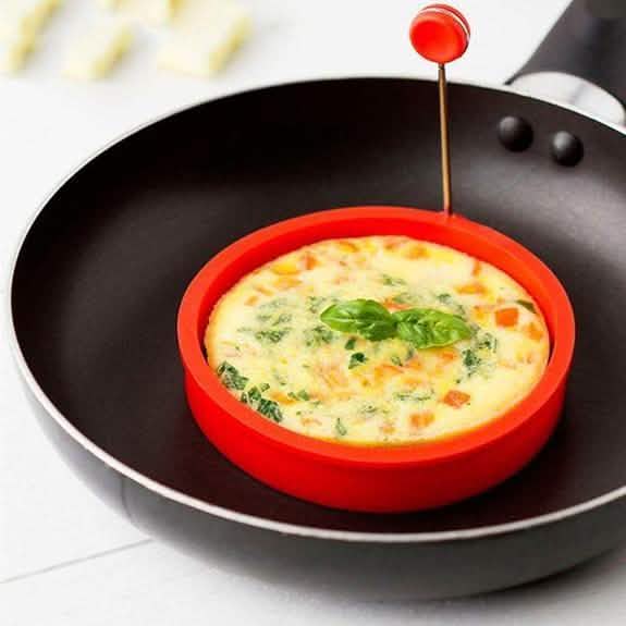 4-Pack: Non-Stick Multi Use Silicone Egg Ring DailySale