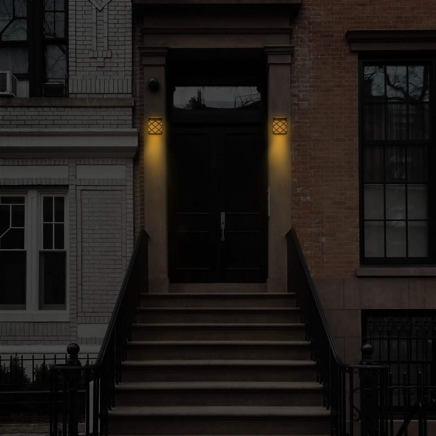 4-Pack: Solar Power LED Fence Light DailySale