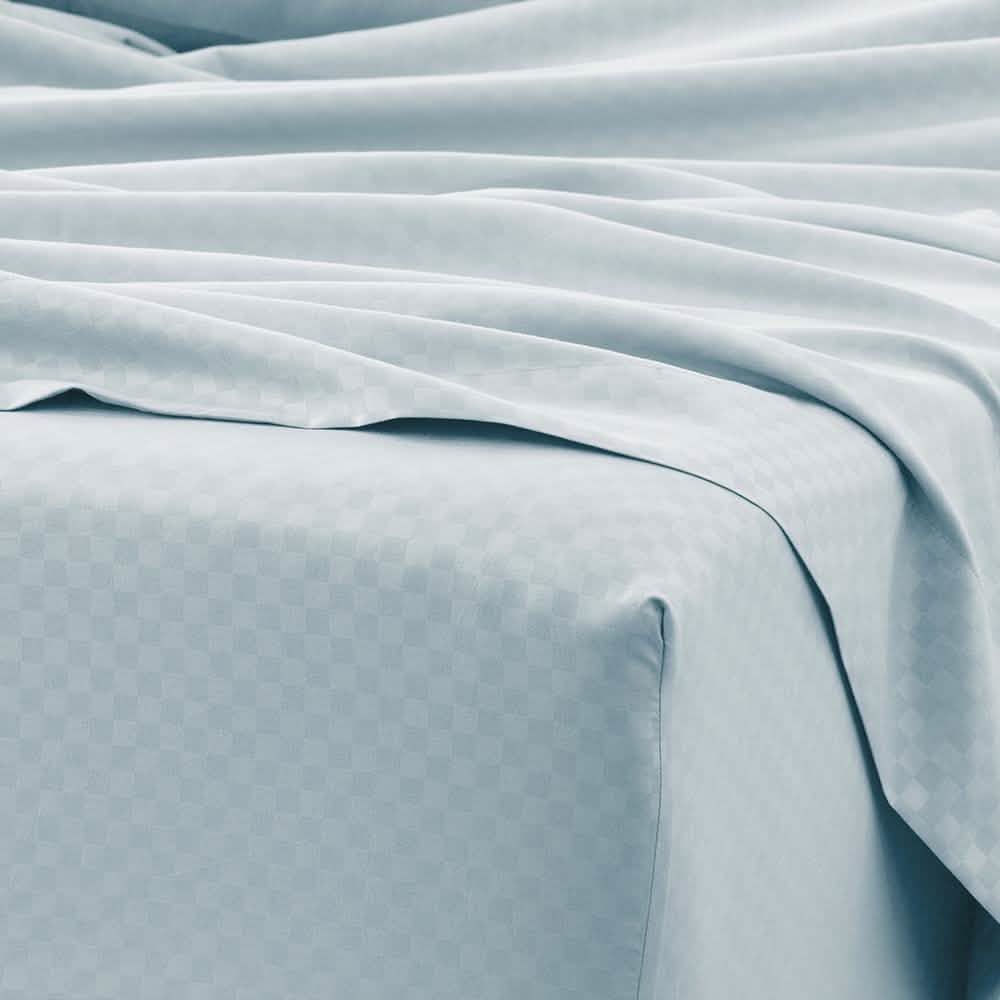 4-Piece: Checkered Embossed Sheet Set DailySale