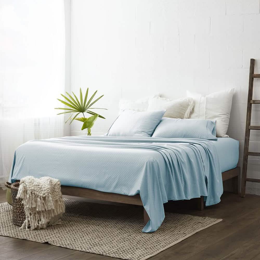 4-Piece: Checkered Embossed Sheet Set DailySale