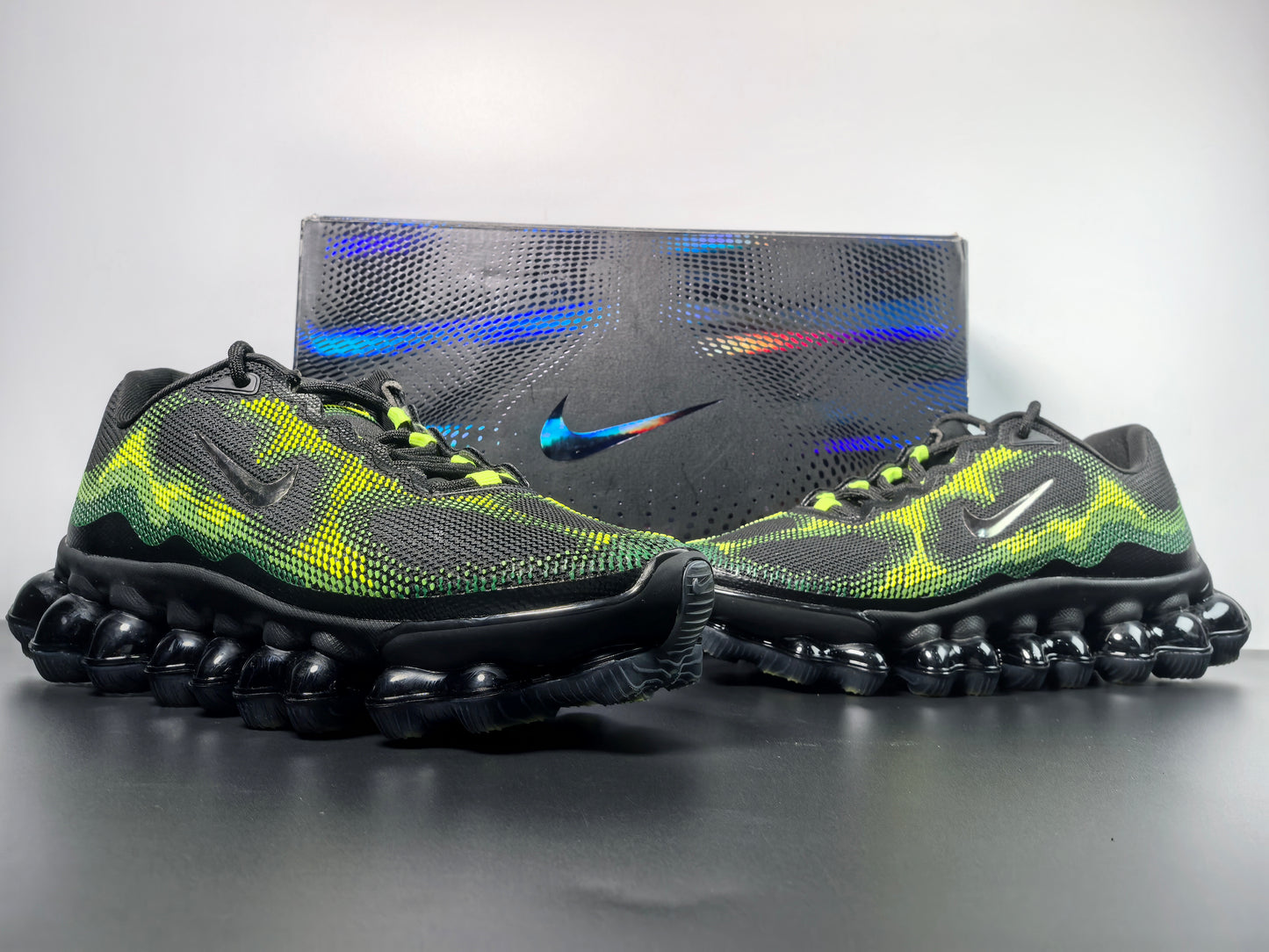 Nike AIR LIQUID MAX CUSTOM