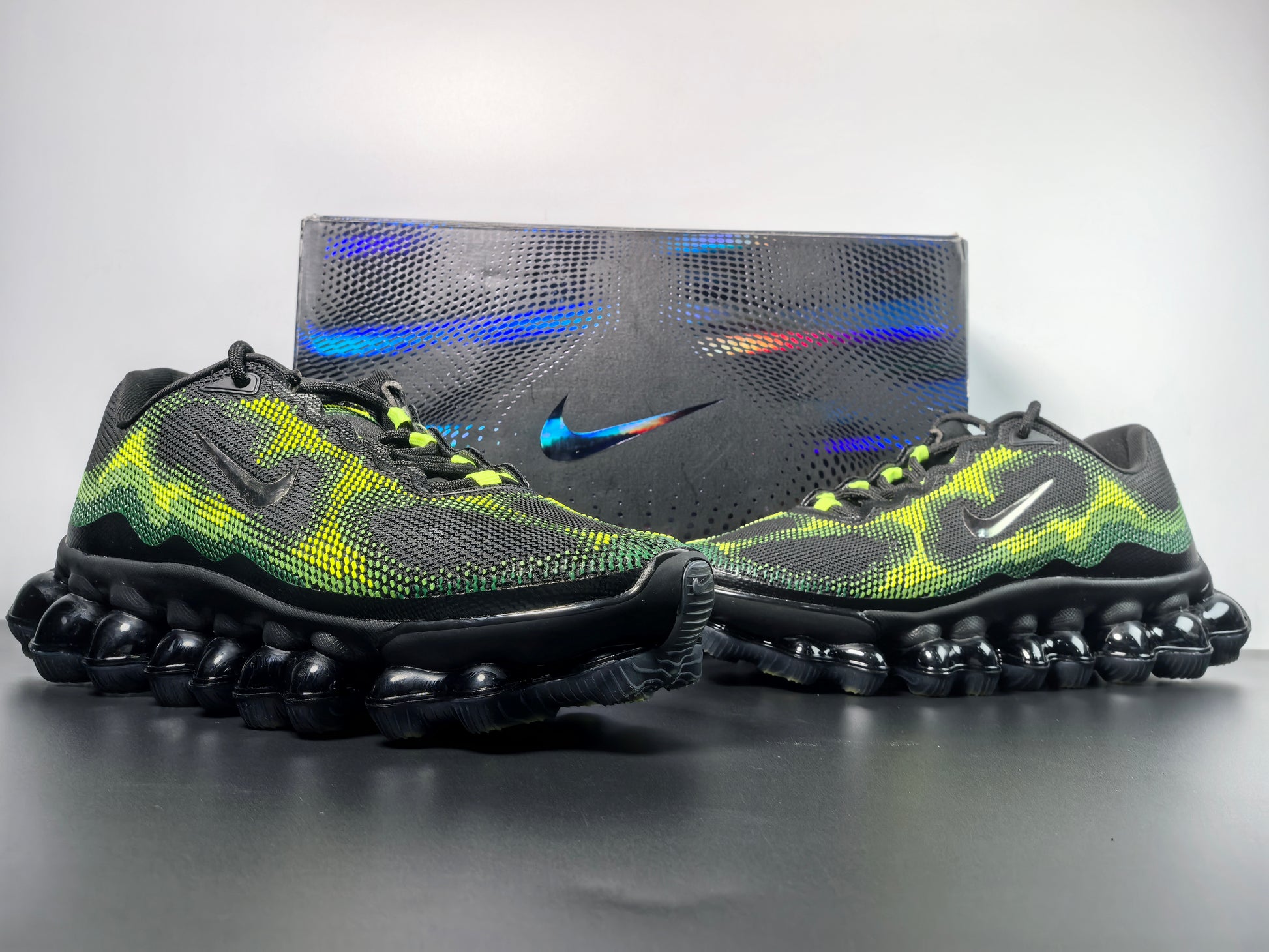 Nike AIR LIQUID MAX CUSTOM