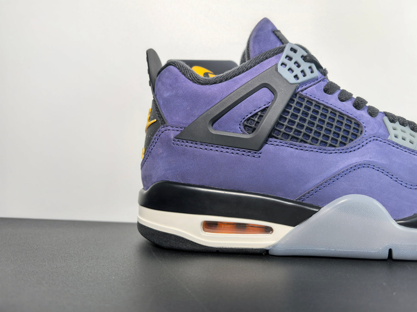 Air Jordan 4 OG Lakers Luxury Urban Wear