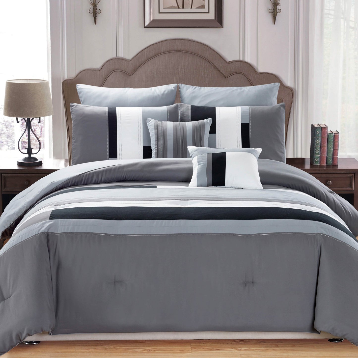 7-Piece: Luxury Bordered Queen Comforter Set DailySale