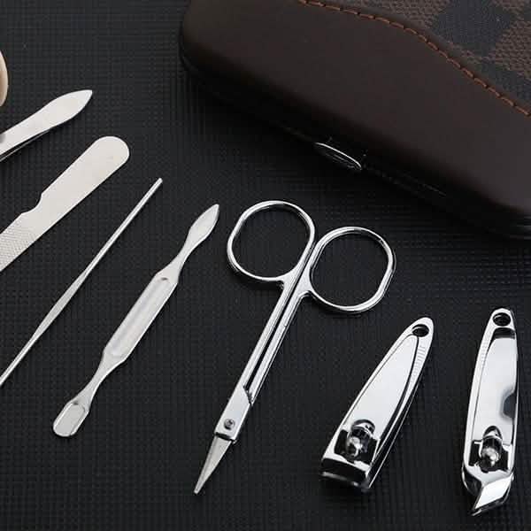 7-Piece: Stainless Steel Manicure Pedicure Kit DailySale