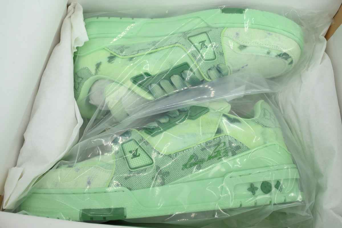 Monogram Arch Light Sneaker louis vuitton