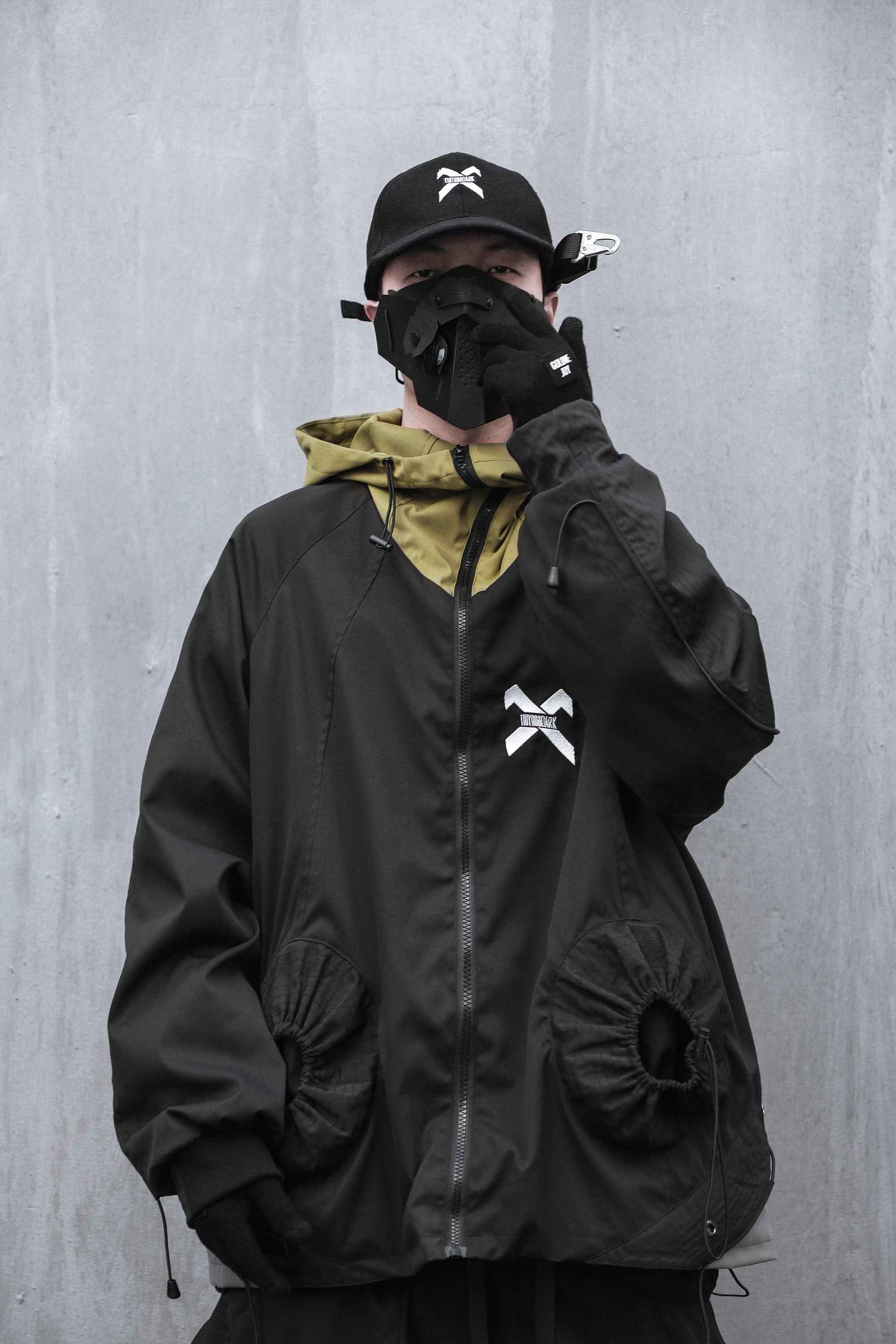 HiJ14 Black Industrial Climber Jacket