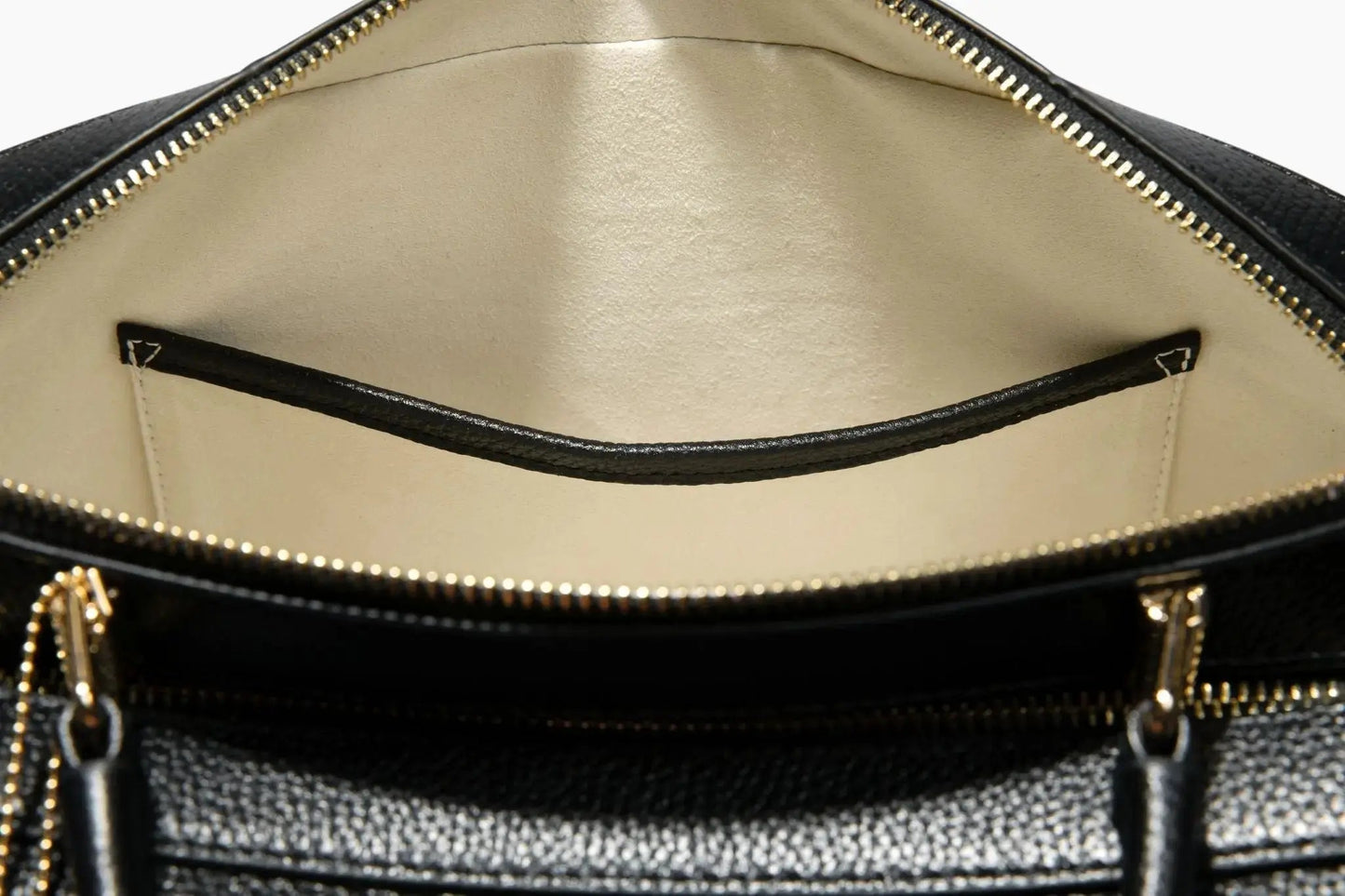 THE GRANDMERE TRUNK BAG thebagicon